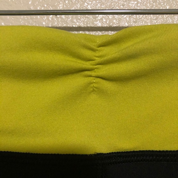 LULULEMON - Picture 5 of 8